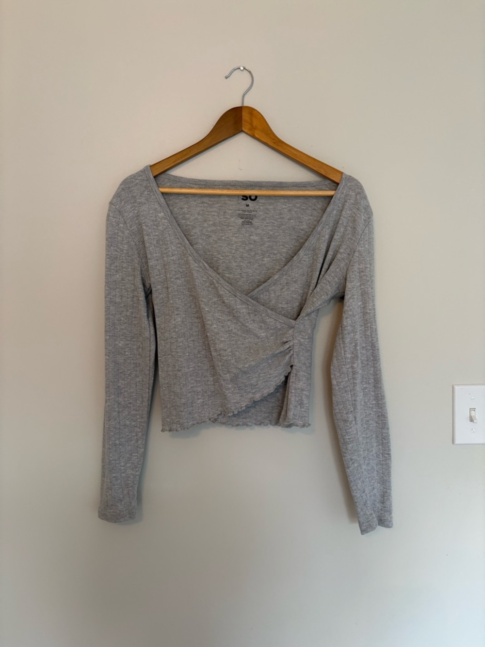 SO Women’s Crossover Top - US M
